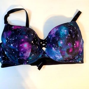 Torrid galaxy bra with crisscross gore.